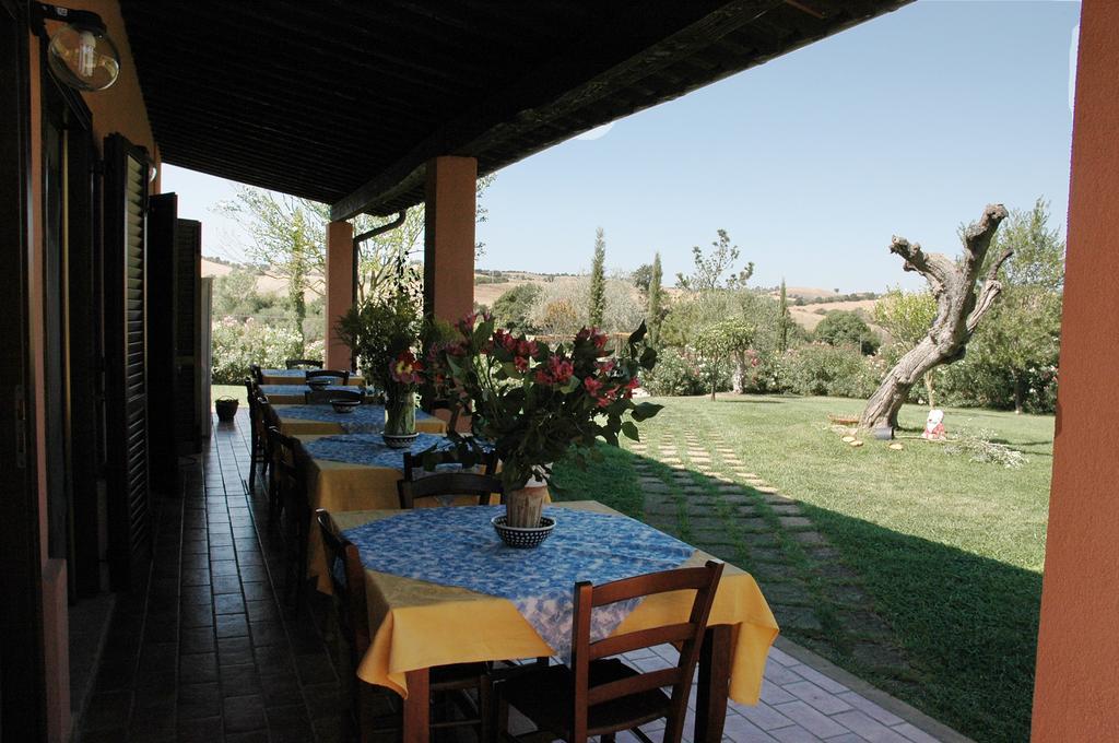 Agriturismo Pian Dei Pini Montiano  Ruang foto