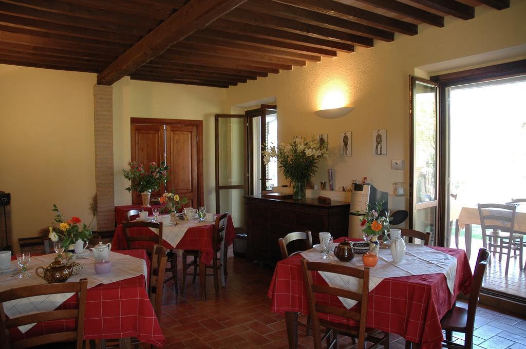 Agriturismo Pian Dei Pini Montiano  Bagian luar foto