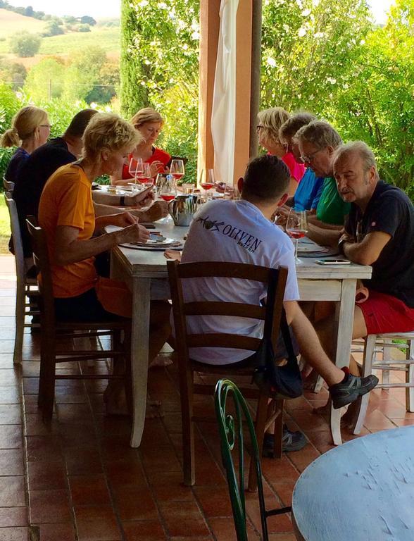 Agriturismo Pian Dei Pini Montiano  Bagian luar foto